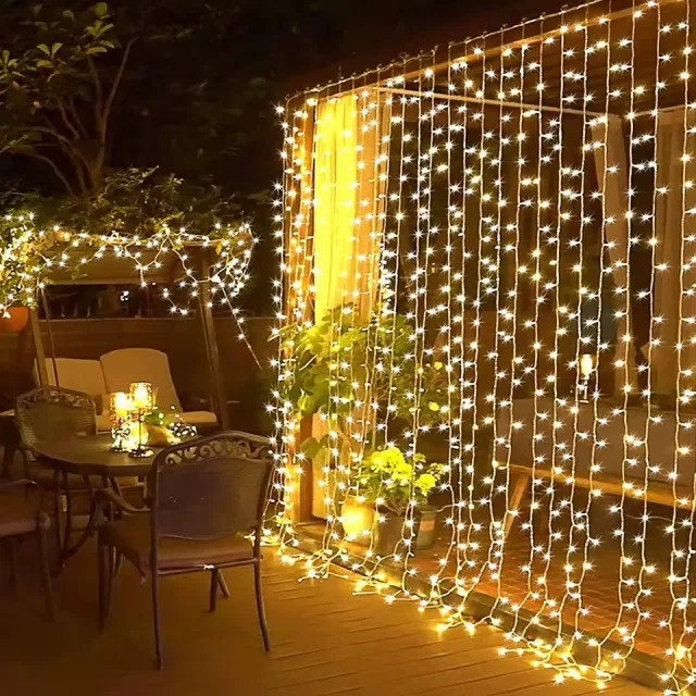 CurtainLED zavesa s 300 LED svetala (3x3m)